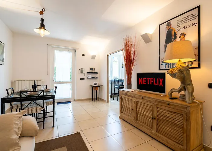 - Few Minutes From Sea Bocca di Magra