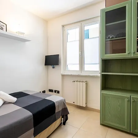 - Few Minutes From Sea Holiday home