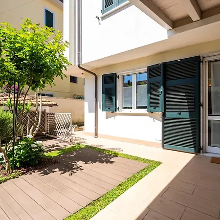 - Few Minutes From Sea Holiday home Bocca di Magra